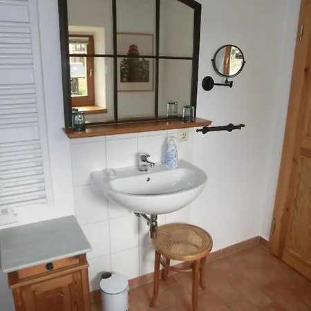 Mit Charme In Pillnitz Appartement