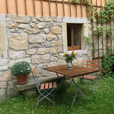 Mit Charme In Pillnitz Apartman *