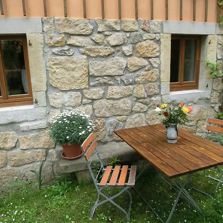 Apartment Mit Charme In Pillnitz Dresden